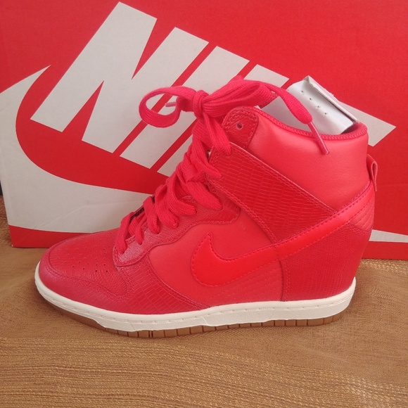 Nike Shoes - Women's Nike dunk sky Hi